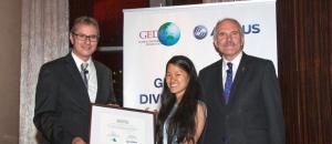 Airbus et le Global Engineering Deans Council remettent le prix 2014 pour la diversité dans les programmes d'études d'ingénieur.