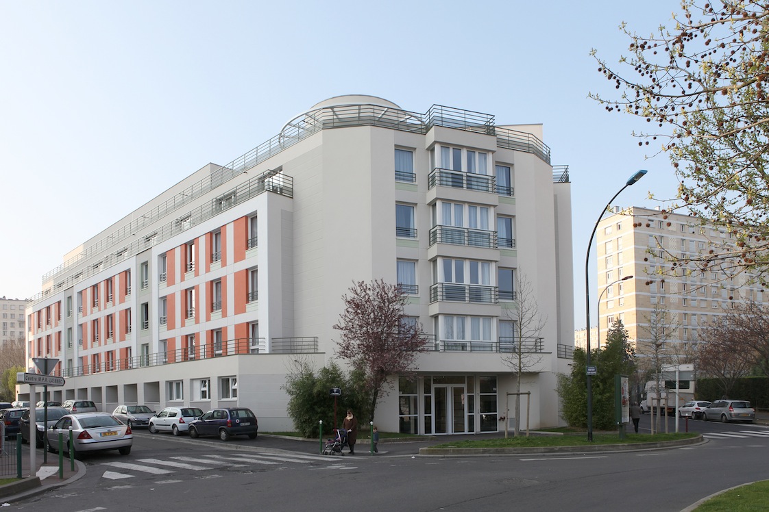 Place Des Services - Châtillon Mermoz Photos