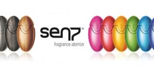 Design de luxe et 100% pratique pour ce vaporisateur de parfum que l'on glisse facilement dans son sac