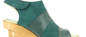 Fly London dévoile ses nouveaux modèles de sandales compensées « Ruka » et « Veno »
