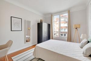 Coliving - Paris - Paris - Louez cette chambre épurée de 13 m² en co-living dans le 15ème arrondissement de Paris - PA106