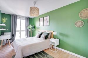 Coliving - Le Kremlin-Bicetre - Emménage dans cette chambre contemporaine de 14 m² en co-living aux portes de Paris - KRB3