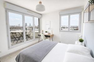 Coliving - Lyon - Chambre de 11 m² entièrement meublée et balcon - LY015