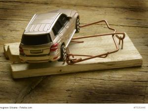  alt="Acheter sa voiture d'occasion : conseils pour éviter les arnaques?"