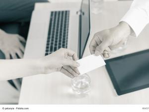  alt="Auto-entrepreneur, avez vous les bonnes cartes de visites?"