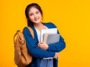  alt="Etudiants, plus de bourses sur critères sociaux"