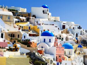  alt="Mykonos : Le lieu de rendez-vous par excellence des fêtards gays !"