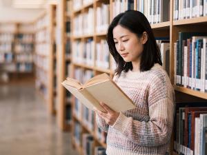  alt="Embaucher un étudiant étranger : comment procéder ?"
