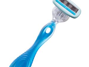  alt="Hydro Silk de Wilkinson : Hydrate comme aucun autre rasoir* !"