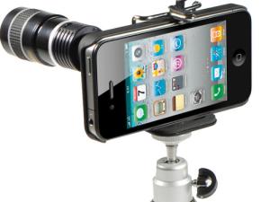  alt="L'accessoire de paparazzi pour IPhone 4 : doper votre iphone avec un téléobjectif"
