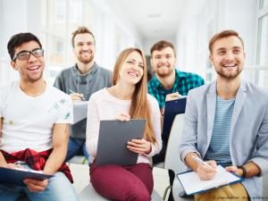  alt="Quel salaire pour les stagiaires en France en 2019?"