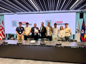  alt="Sport business : l'ISG s'associe à LALIGA pour former les futurs professionnels du sport"