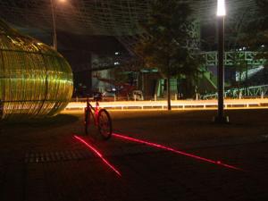  alt="Xfire Safety Light, une superbe protection lumineuse pour vélo : circuler en velo la nuit en toute sécurité"