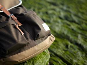  alt="Eastpak dévoile sa nouvelle collection sac à dos « Outwards »"