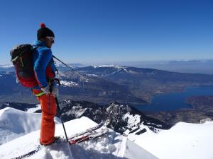  alt="Dévalez les pistes avec style avec la collection SKI FREERIDE de Millet !"