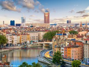  alt="Investissement LMNP à Lyon : quels quartiers cibler pour séduire les étudiants ?"