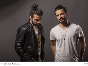  alt="Bun et barbe : le duo gagnant pour faire craquer les femmes !"