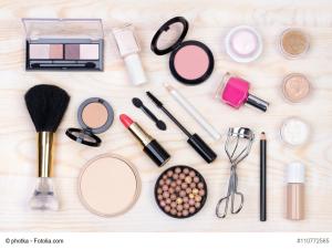  alt="Produits de beauté et dates de péremption : attention !"