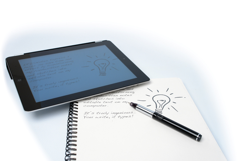 Etudiant high tech : un simple stylo pour prendre ses cours en