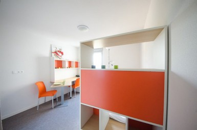 STUDIO 7