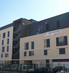 FLOOR 7