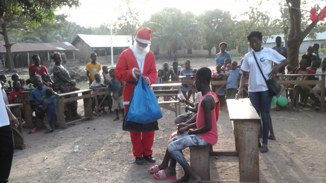  : Jeu avec le père Noel