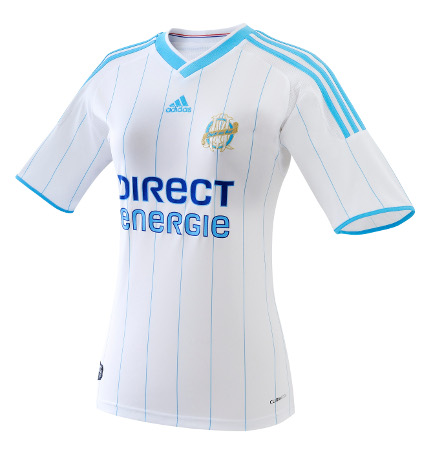 Un nouveau maillot domicile vintage pour l'Olympique de Marseille